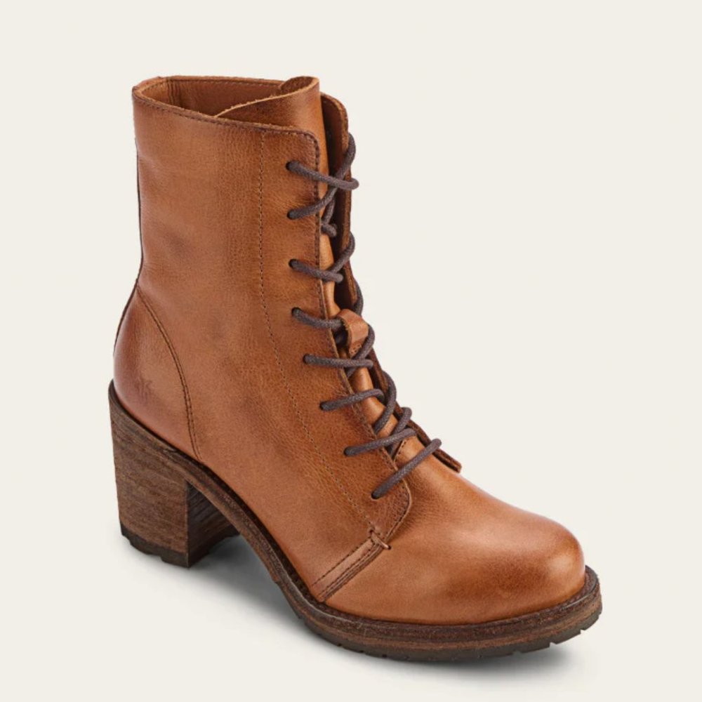 BNIB Frye Karen Combat Boot